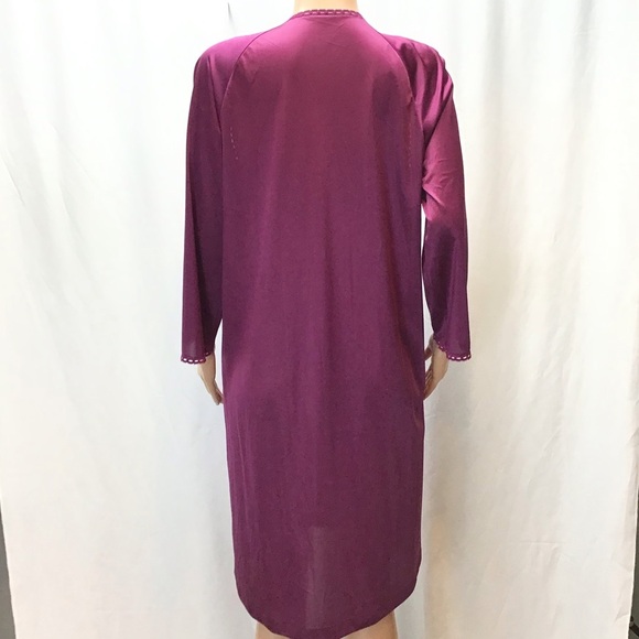 Vanity Fair Vintage Maroon Nightgown Robe Size Small - Picture 5 of 6